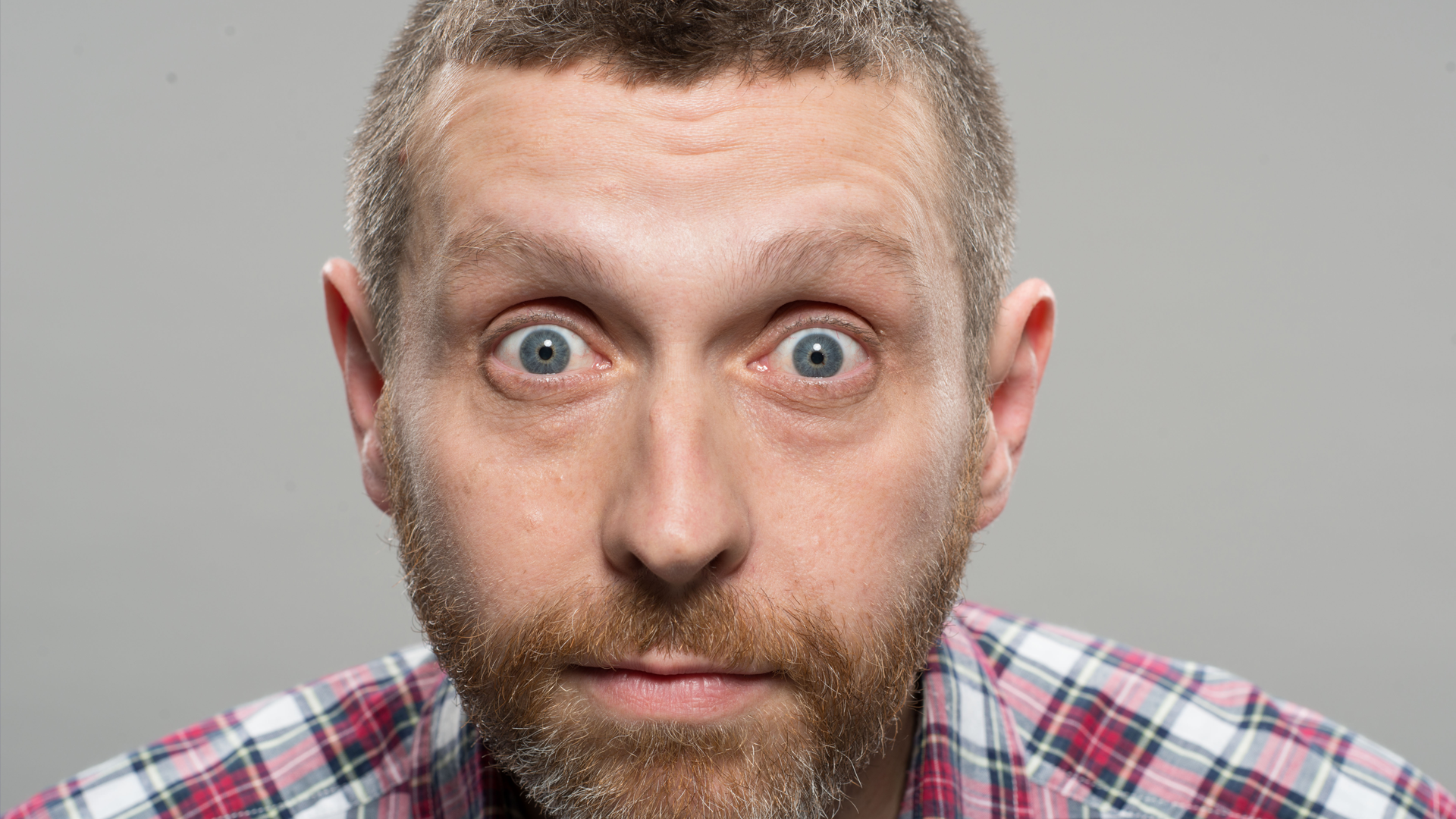 Dave Gorman wide eyed