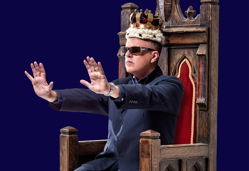 Suggs: What a King Cnut